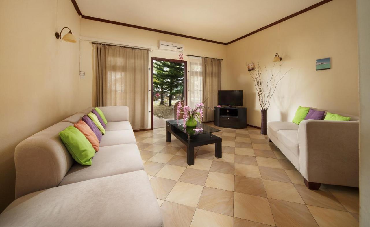 Talamba Blue Bed and Breakfast Blue Bay Buitenkant foto